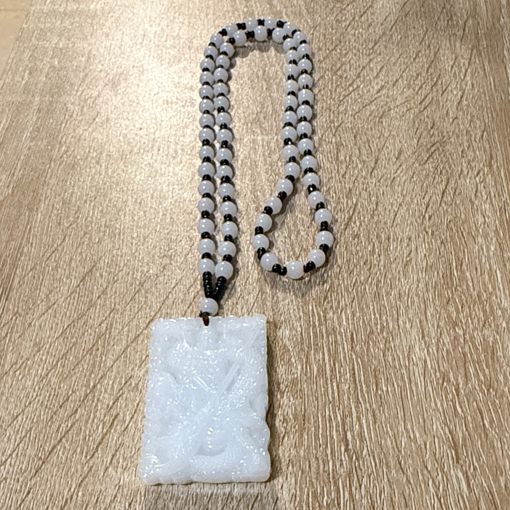 White Faux Beaded Necklace with Carved Pendant - Picture 1 of 7